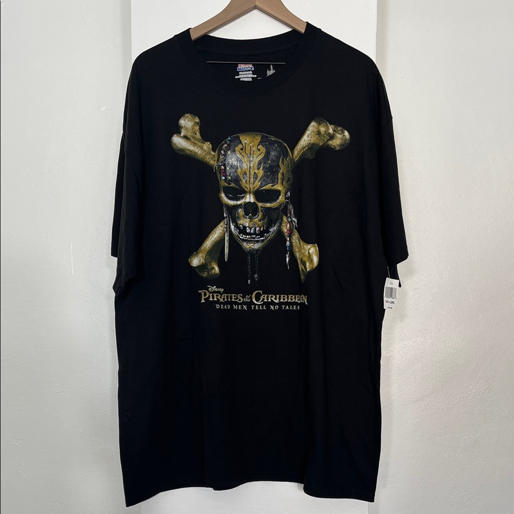 Disney Black and Gold Pirates Skull Men's Tee